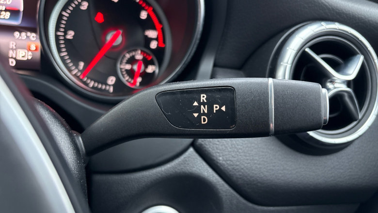 Mercedes-Benz CLA 200d Sport 5dr Tip Auto Diesel Estate